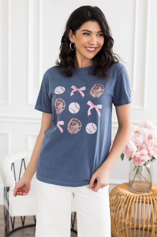 Quick Sale Baseball & Bows Tee