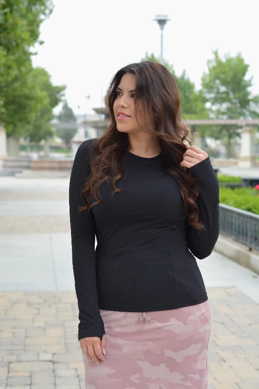 Can't Miss Bonnie Athletic/Swim Style Black Top