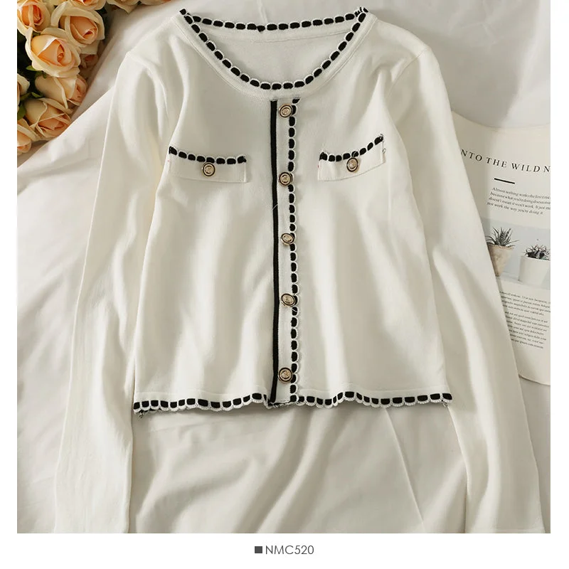 Early Access Korean Vintage stripe wave edge round neck single breasted sweater  2037