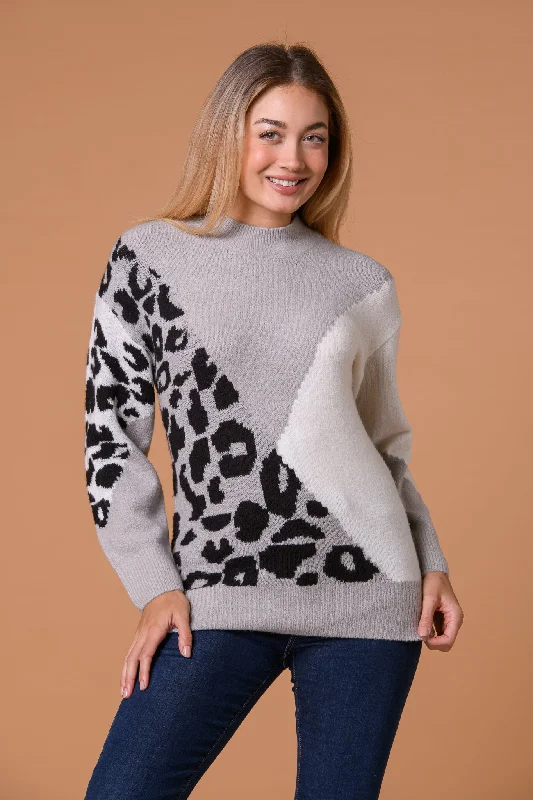 Weekend Savings Sensation Animal Colour Block Sweater