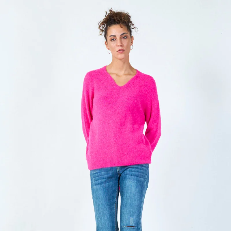 Crazy Deal V-neck lightweight sweater wholesale
