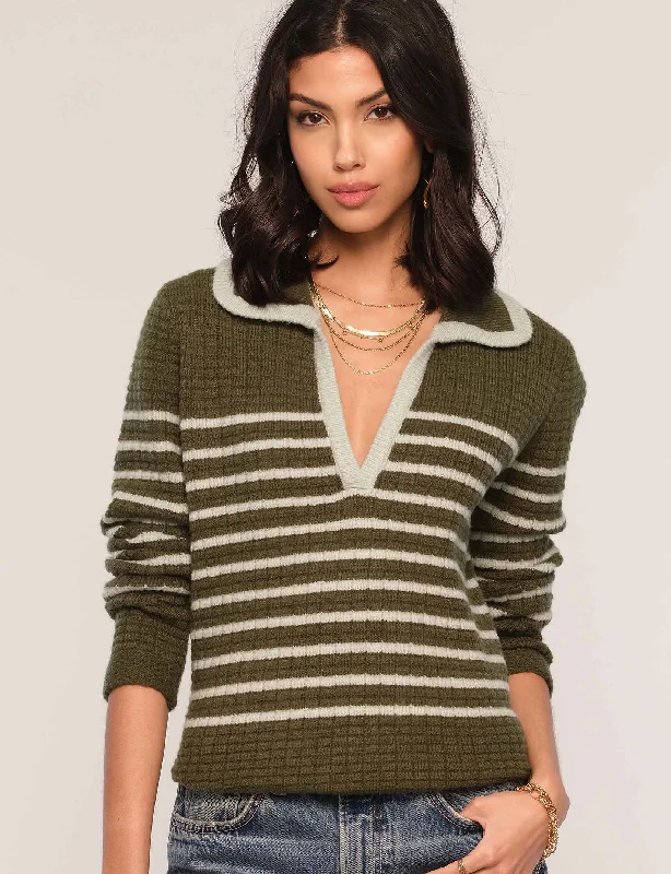 Take Advantage spira sweater