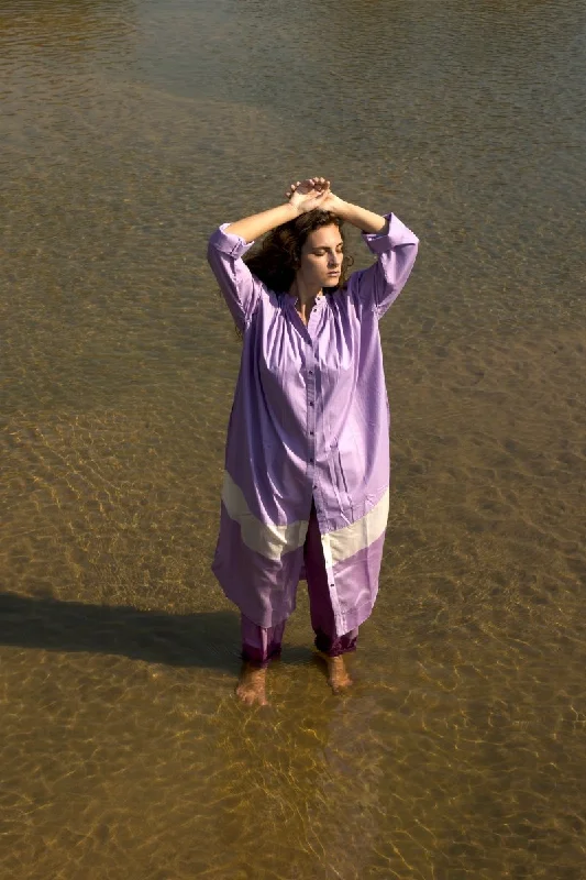 Act Fast Panel Gather Neck Shirt Lavender