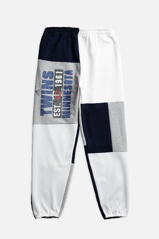 Weekend Discounts You Deserve Unisex Rework Minnesota Twins MLB Patchwork Sweatpants - L Weekend Discounts You Deserve Unisex Rework Minnesota Twins MLB Patchwork Sweatpants - L