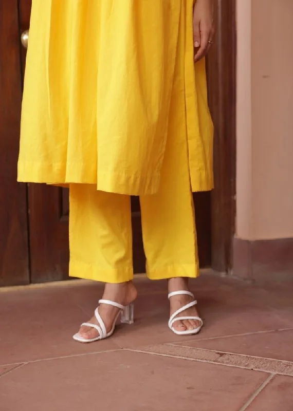 Overstock Sale Iris Pants- Yellow