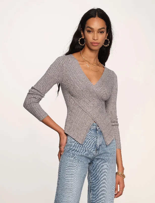 Weekend Savings Delight andes top