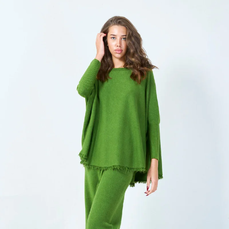Stock Clearance Fringe hem knit poncho wholesale