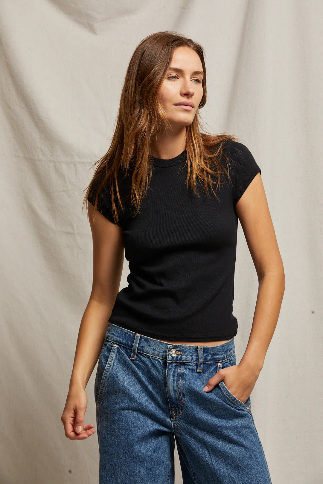 Unbeatable Prices Perfect White Tee - Jude Ribbed Baby Tee (black)