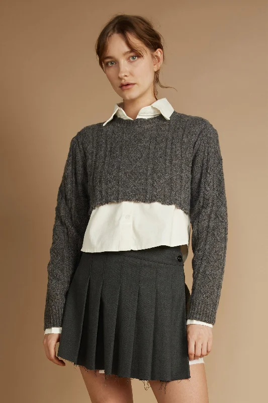 Act Now CROPPED CABLE KNIT SWEATER