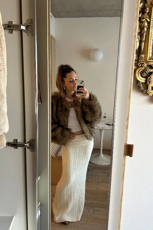 Deep Discounts Pamela Beige Sweater Maxi Skirt