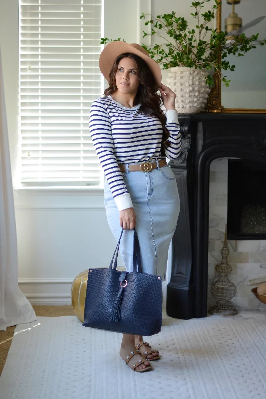 Weekend Deals That Sizzle Laura Navy Striped Top