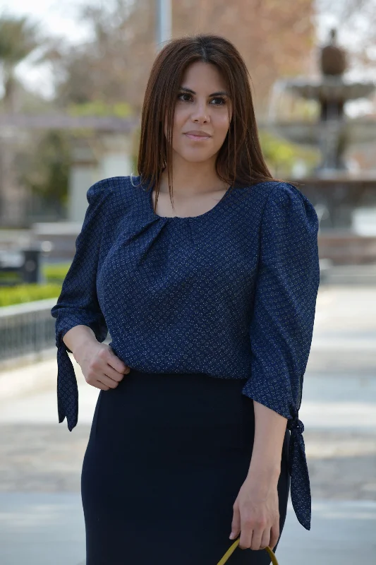 Seasonal Clearance Blanche Navy Small Floral Top