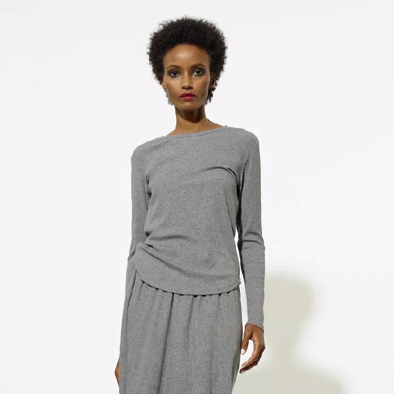 Weekend Savings Delight Ribbed Crewneck Tee | Charcoal [Final Sale]