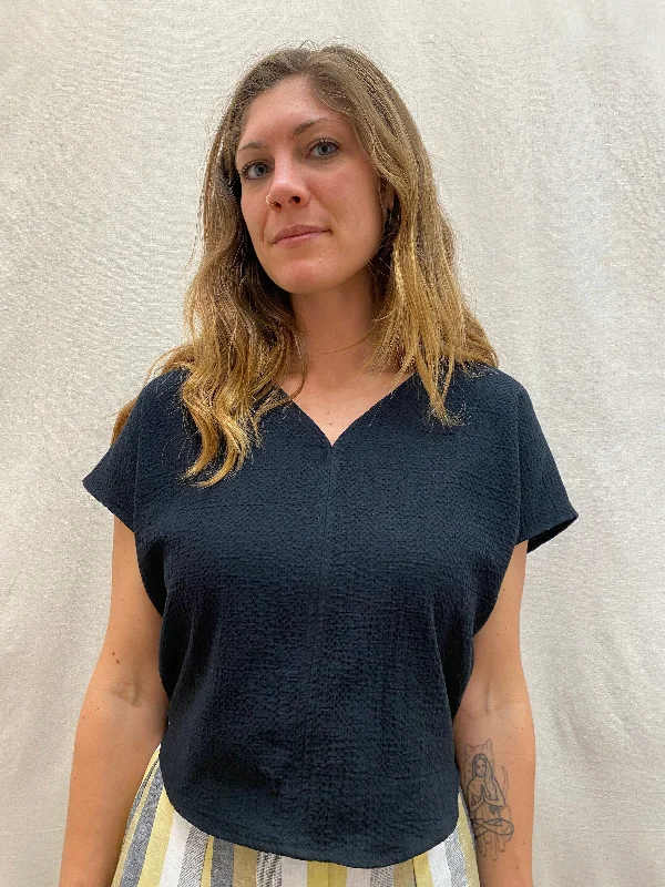 Reduced Prices Dolman Top in Black Texture