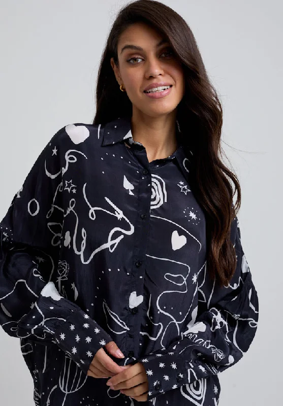 Cash Savings Isabella Spellbound Print Shirt In Black