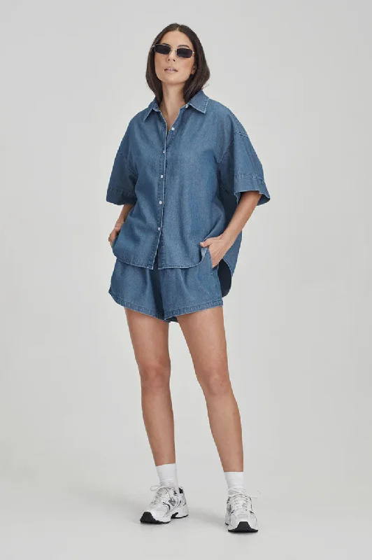 Don't Miss Commoners Womens Boyfriend Shirt - Chambray