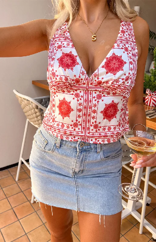 Super Sale Ivory Petal Red Tile Print Top