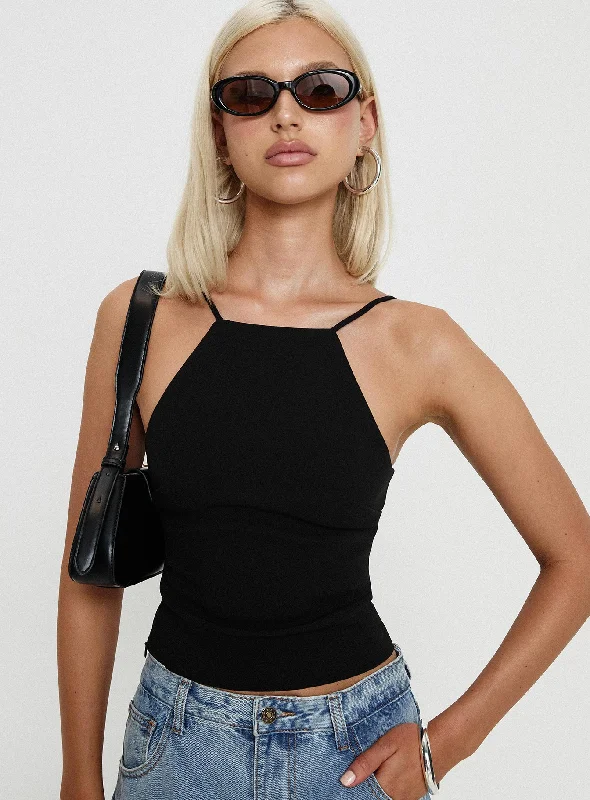 Online Exclusive Arianwen Top Black