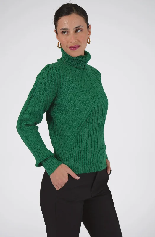 GREEN