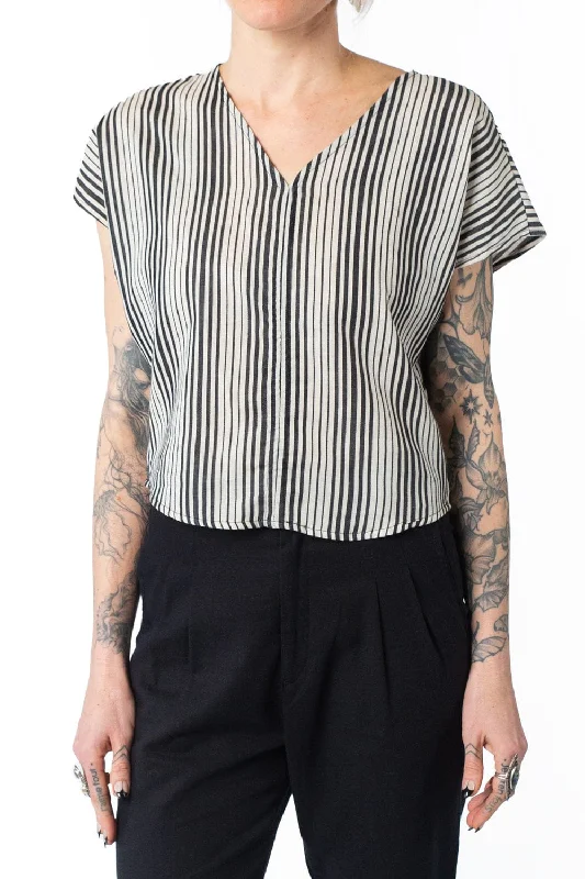 Weekend Discounts to Delight Dolman Top in Cotton Stripe
